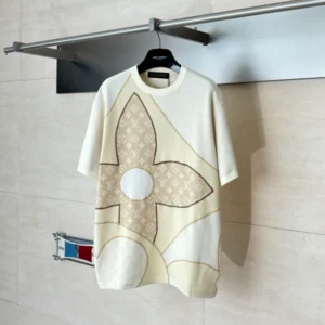 Louis Vuitton Patchwork Signature Short-Sleeved Crewneck - LRT167