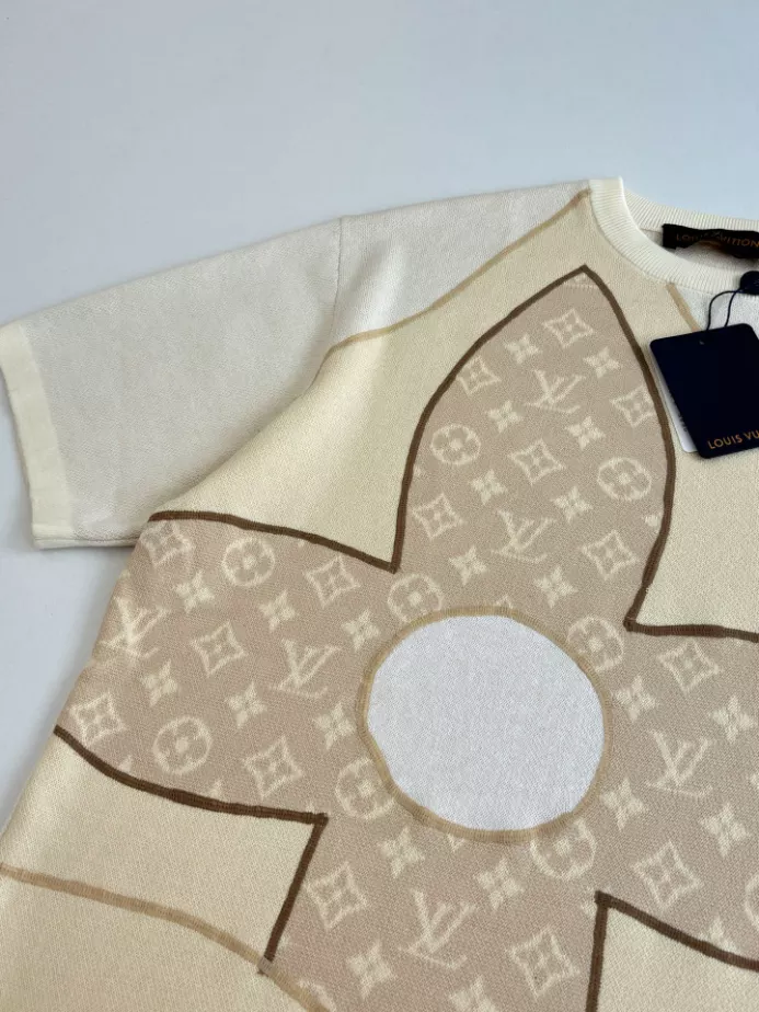 Louis Vuitton Patchwork Signature Short-Sleeved Crewneck - LRT167