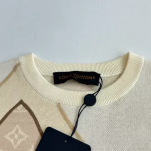 Louis Vuitton Patchwork Signature Short-Sleeved Crewneck - LRT167