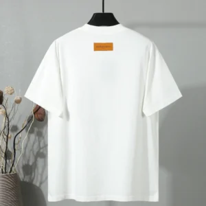 Louis Vuitton T-shirt - LRT139