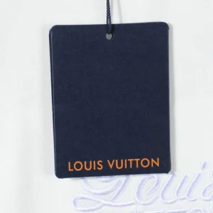 Louis Vuitton T-shirt - LRT140