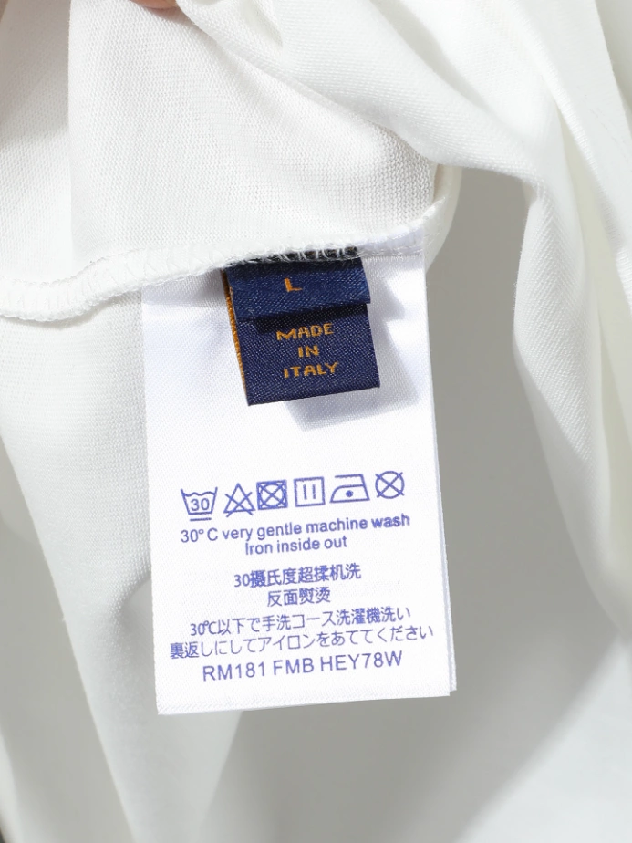 Louis Vuitton T-shirt - LRT140