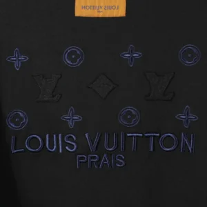 Louis Vuitton T-shirt - LRT142