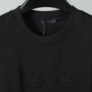 Louis Vuitton T-shirt - LRT142