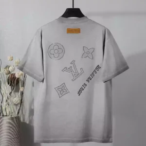 Louis Vuitton T-shirt - LRT145