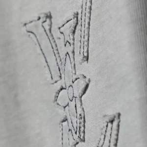 Louis Vuitton T-shirt - LRT145