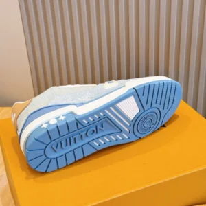LV Trainer Sneaker - RLS197