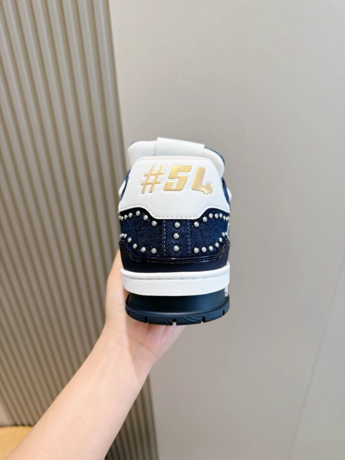 LV Trainer Sneaker - RLS198