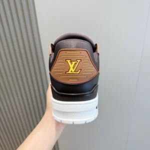 LV Trainer Sneaker - RLS199
