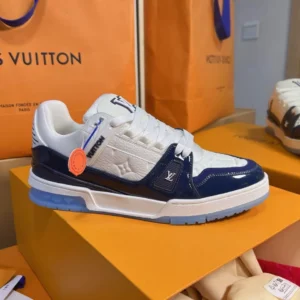 LV Trainer Sneaker - RLS200