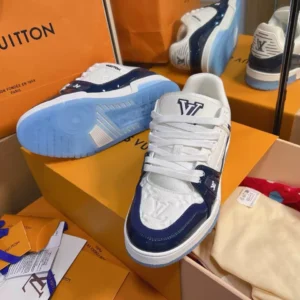 LV Trainer Sneaker - RLS200