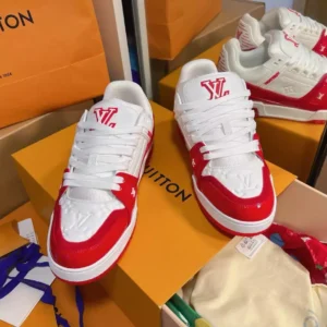 LV Trainer Sneaker - RLS201