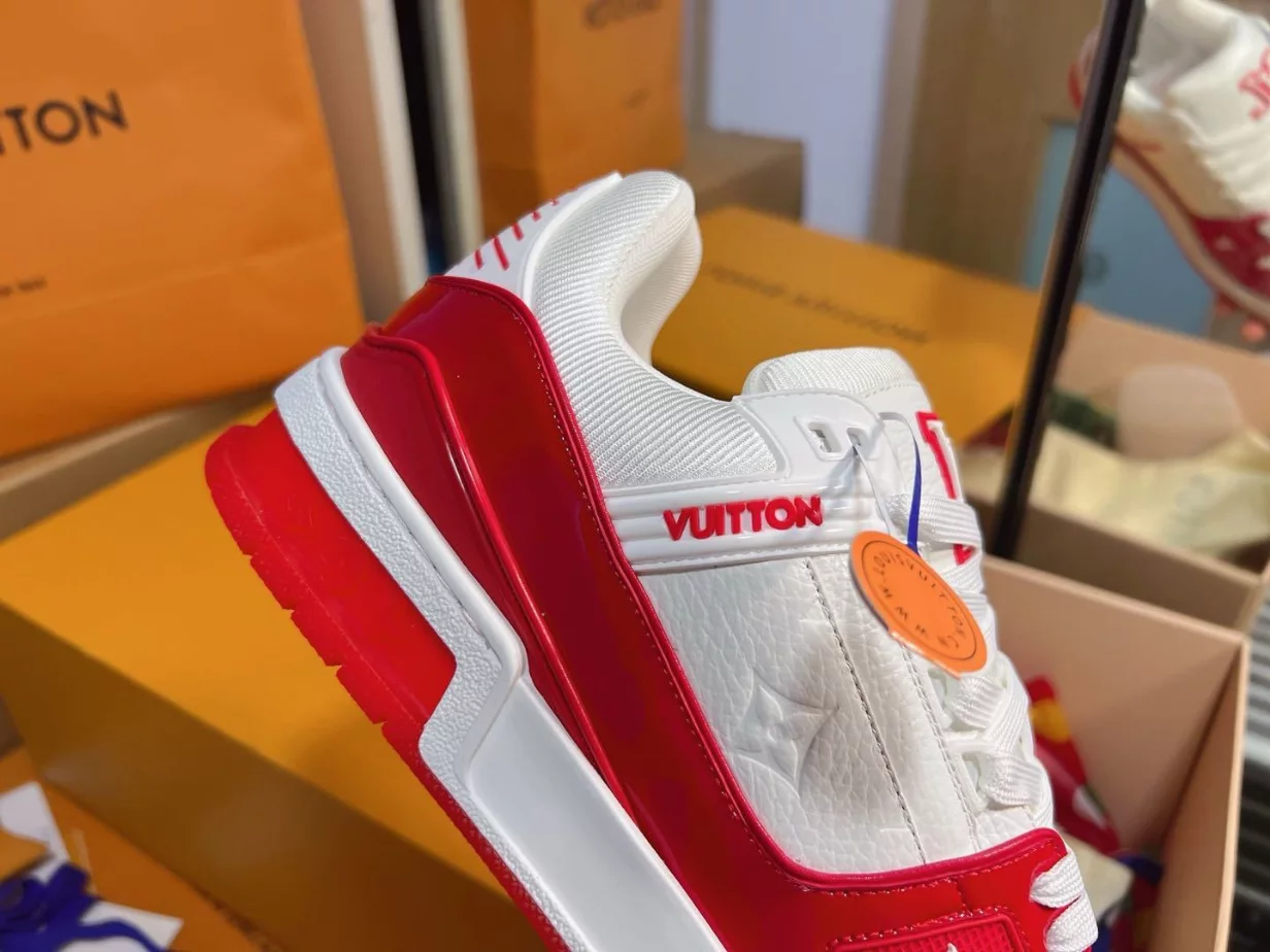 LV Trainer Sneaker - RLS201