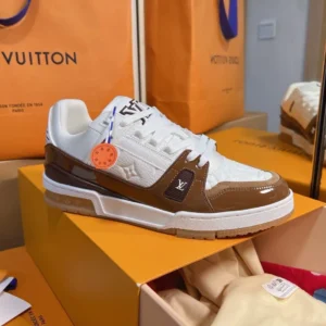 LV Trainer Sneaker - RLS203