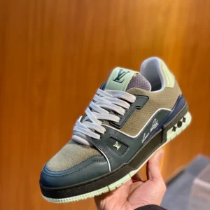 LV Trainer Sneaker - RLS205