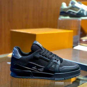 LV Trainer Sneaker - RLS206