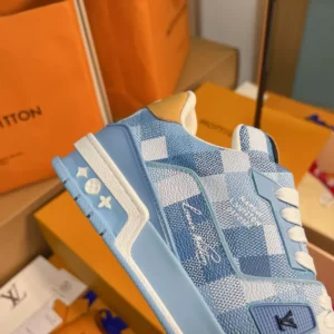 LV Trainer Sneaker - RLS207