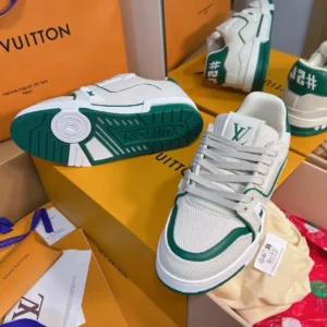 LV Trainer Sneaker - RLS209