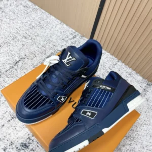 LV Trainer Sneaker - RLS211