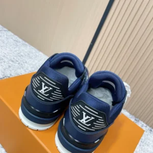 LV Trainer Sneaker - RLS211