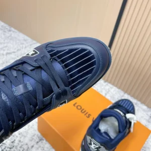 LV Trainer Sneaker - RLS211