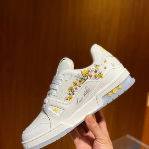 LV Trainer Sneaker - RLS210