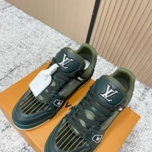 LV Trainer Sneaker - RLS213