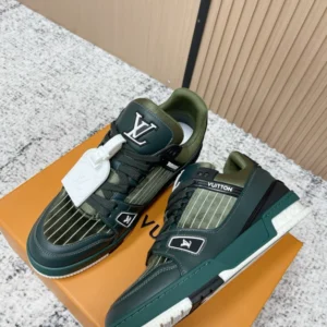 LV Trainer Sneaker - RLS213