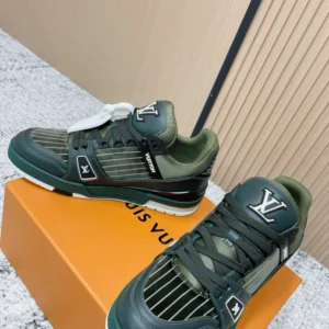 LV Trainer Sneaker - RLS213