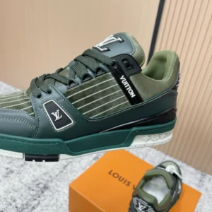 LV Trainer Sneaker - RLS213