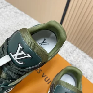 LV Trainer Sneaker - RLS213