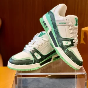 LV Trainer Sneaker - RLS215