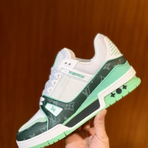 LV Trainer Sneaker - RLS215