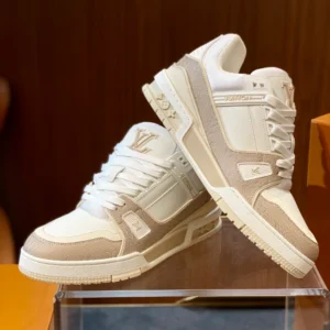 LV Trainer Sneaker - RLS216