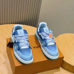 LV Trainer Sneaker - RLS219