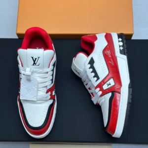 LV Trainer Sneaker - RLS220