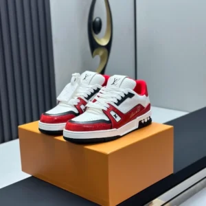 LV Trainer Sneaker - RLS220