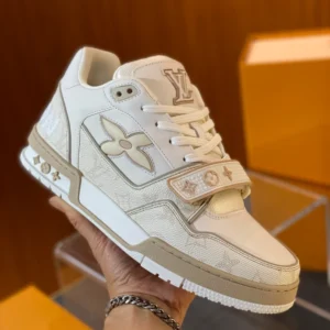 LV Trainer Sneaker - RLS221