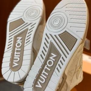 LV Trainer Sneaker - RLS221