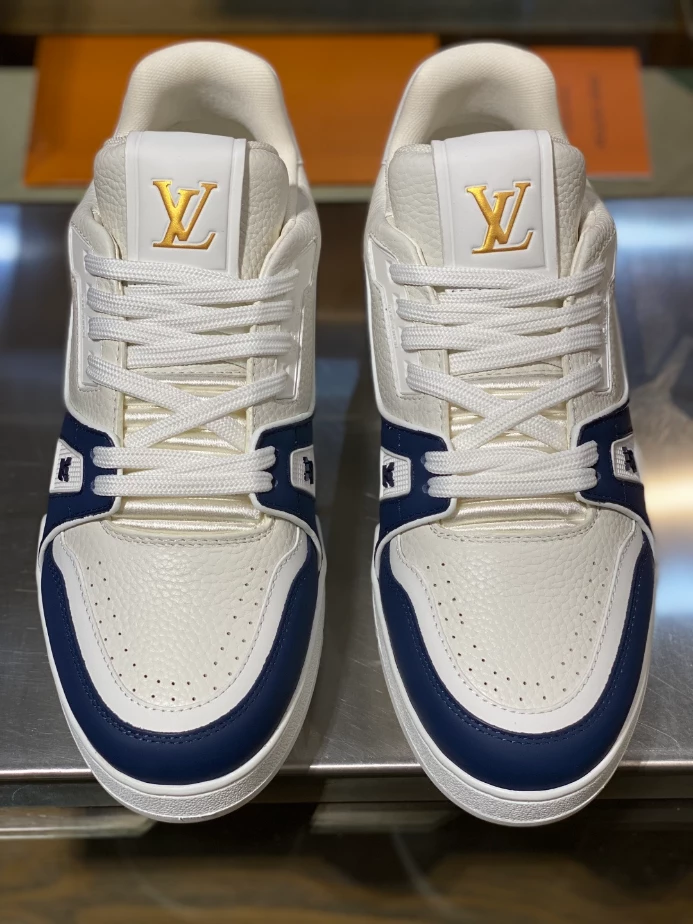 LV Trainer Sneaker - RLS222