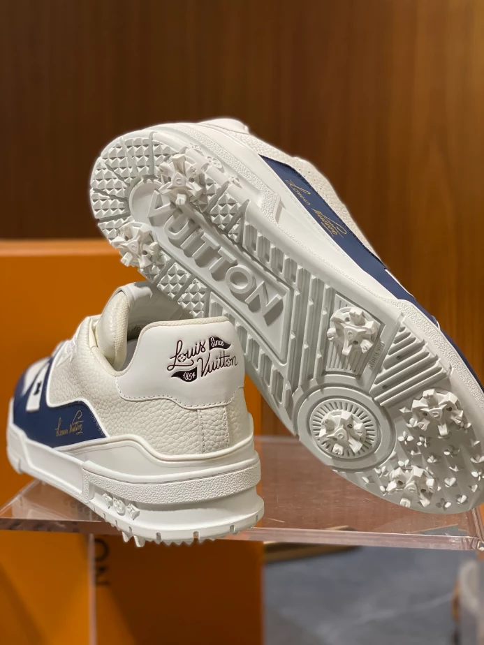 LV Trainer Sneaker - RLS222