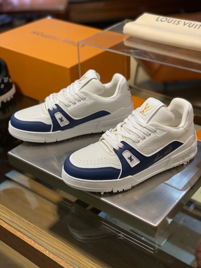 LV Trainer Sneaker - RLS222