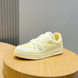 LV Trainer Sneaker - RLS225