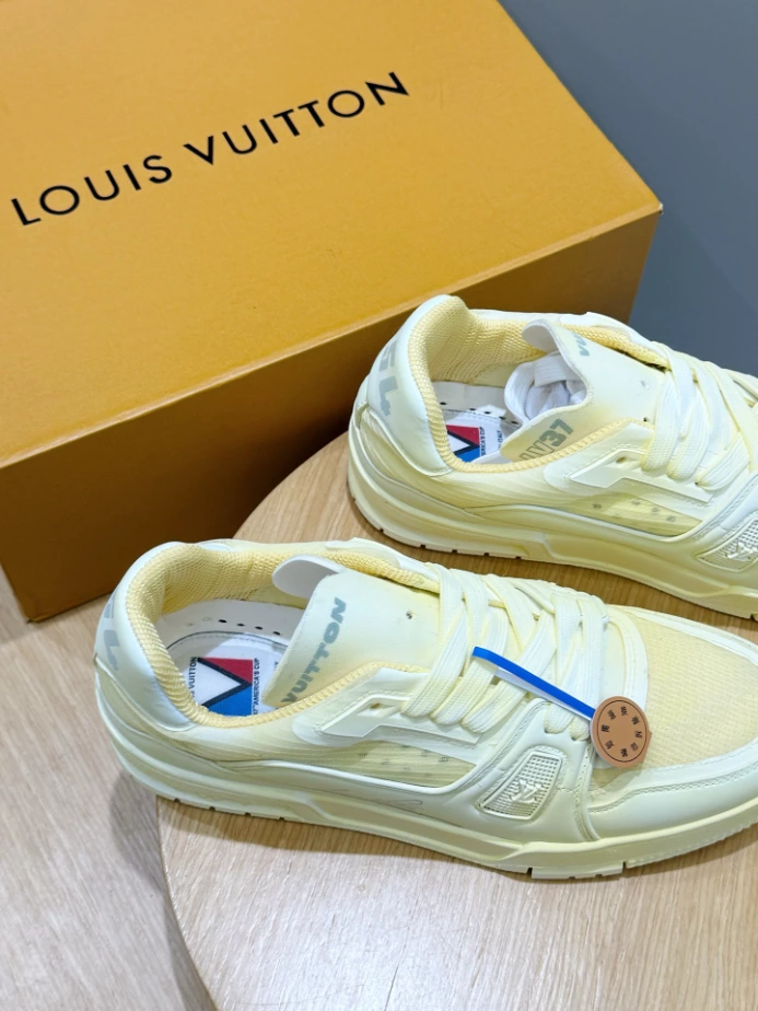 LV Trainer Sneaker - RLS225