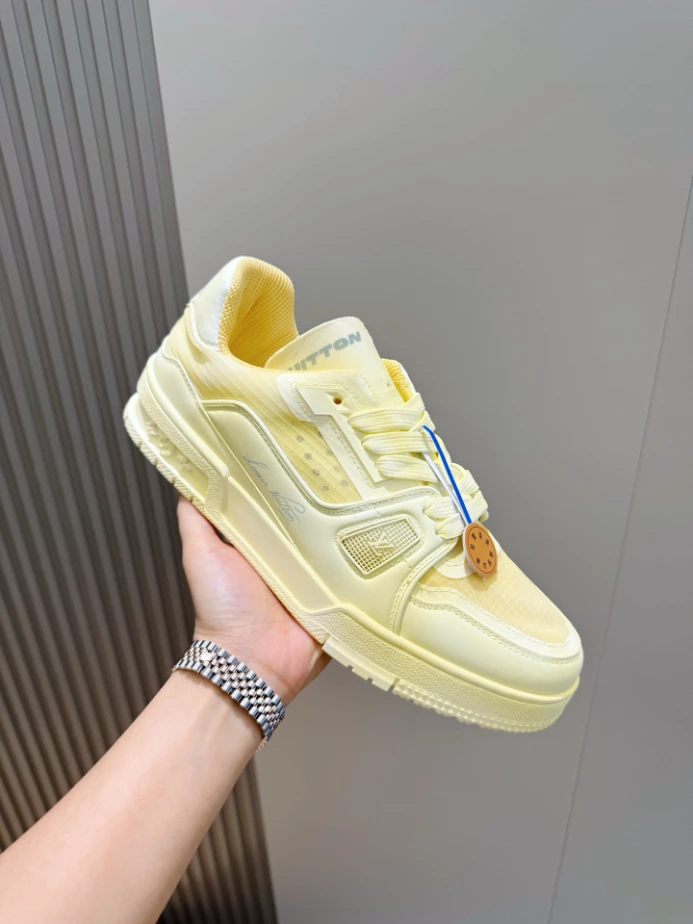 LV Trainer Sneaker - RLS225