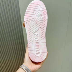 LV Trainer Sneaker - RLS226