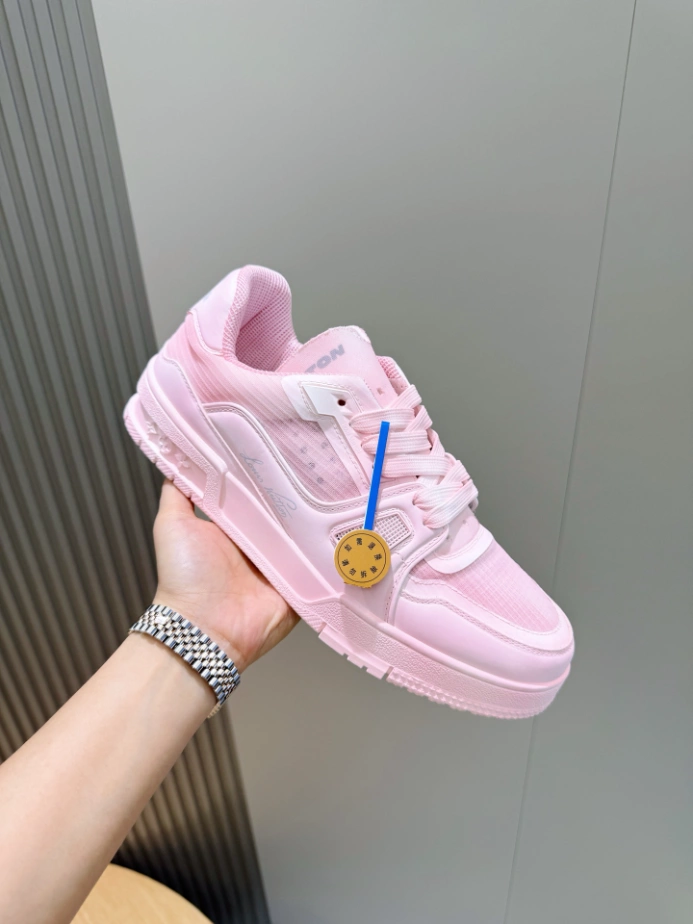 LV Trainer Sneaker - RLS226