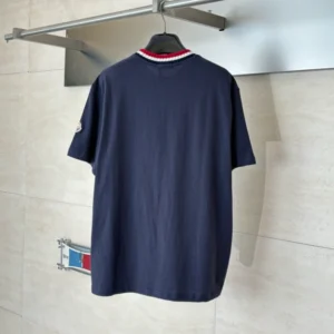 Moncler Logo Cotton T-shirt in Blue - MRT04