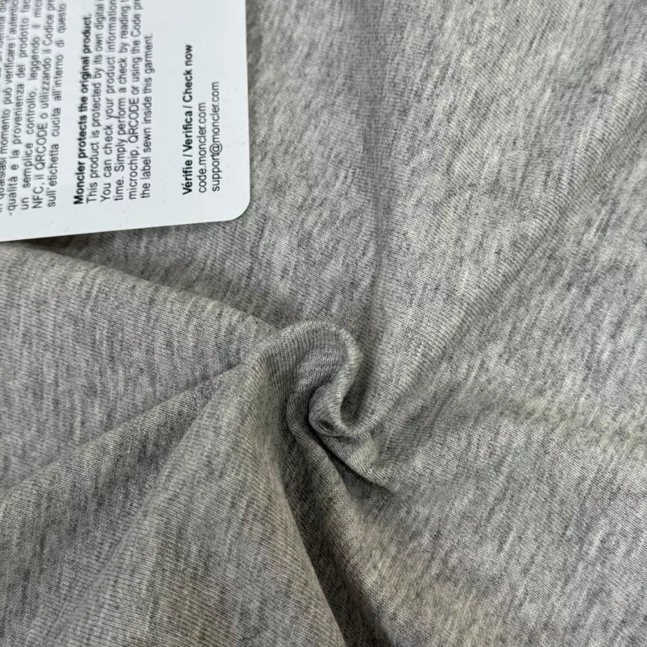 Moncler Logo Cotton T-shirt in Gray