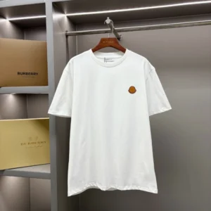 Moncler Logo-Patch T-shirt - MRT11
